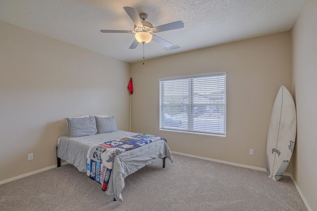7017 Cleary Loop NE, Rio Rancho, NM 87144