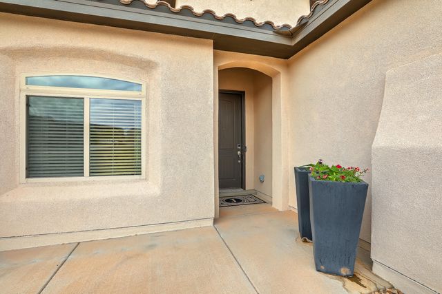 7017 Cleary Loop NE, Rio Rancho, NM 87144