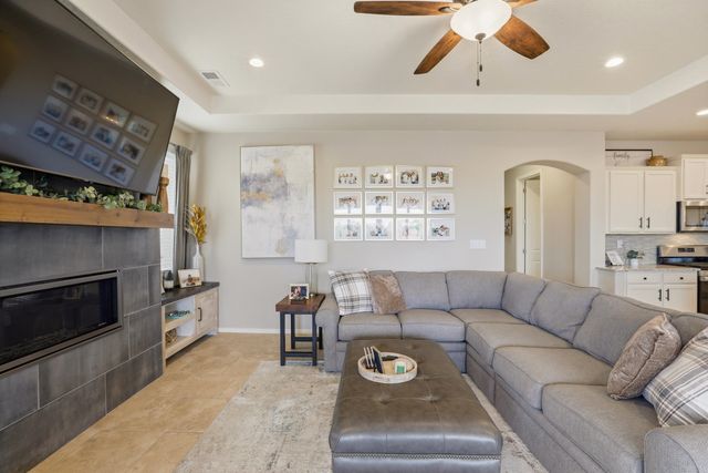 7017 Cleary Loop NE, Rio Rancho, NM 87144
