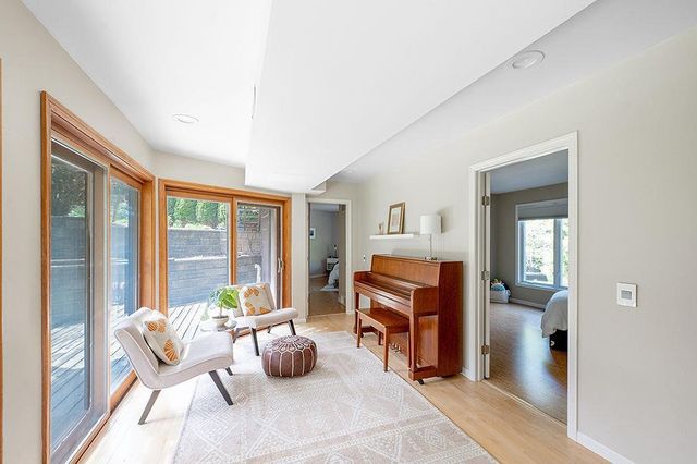 21 Foxboro Circle, Madison, WI 53717