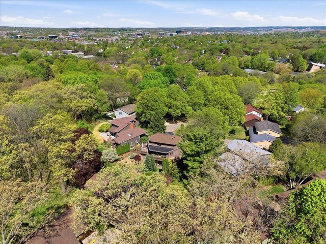 21 Foxboro Circle, Madison, WI 53717