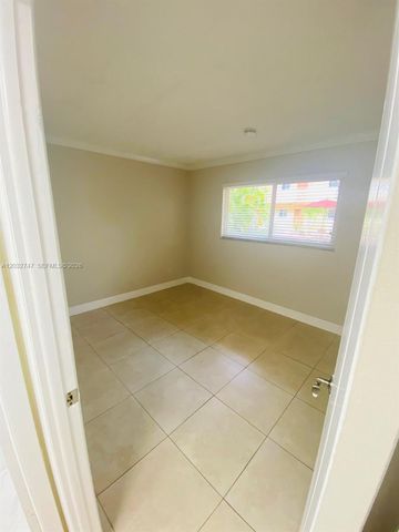 7840 Camino Real P-108, Miami, FL 33143