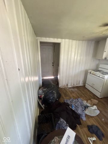 2255 Arrow Avenue, Anderson, IN 46016