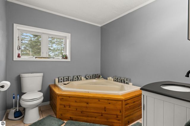 2770 County Road 633, Grawn, MI 49637