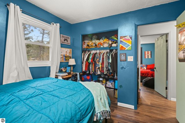 2770 County Road 633, Grawn, MI 49637