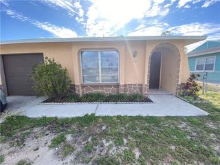 1247 SW Santa Barbara PL 1301, Cape Coral, FL 33991