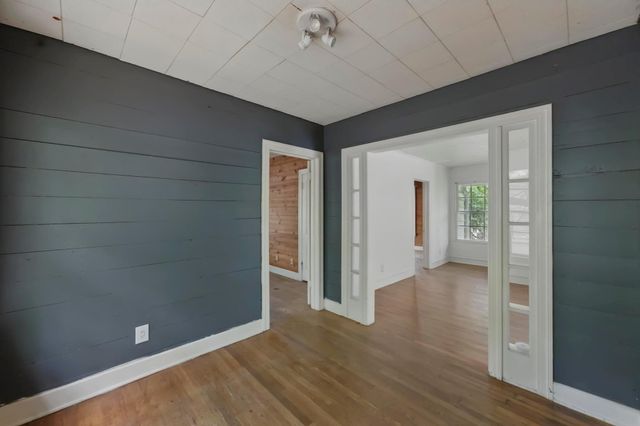 1205 Alta Vista Ave, Austin, TX 78704