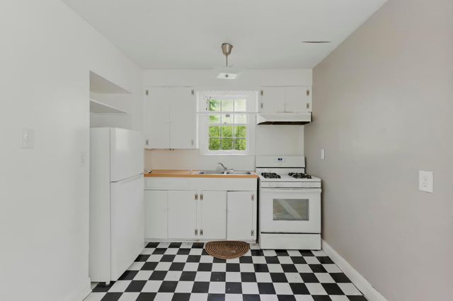 1205 Alta Vista Ave, Austin, TX 78704