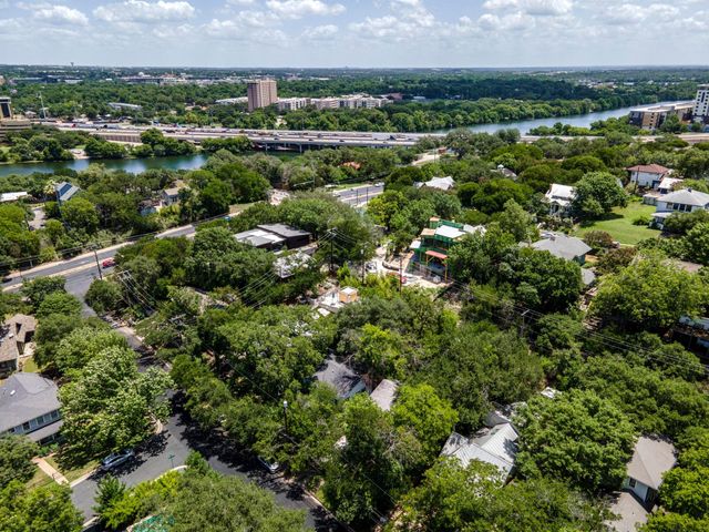 1205 Alta Vista Ave, Austin, TX 78704