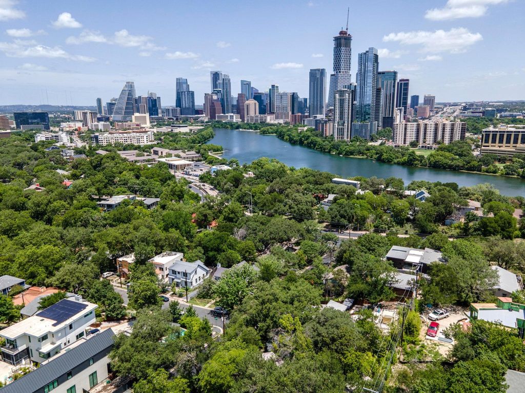 1205 Alta Vista Ave, Austin, TX 78704