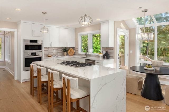 19221 SE 25th Street, Sammamish, WA 98075