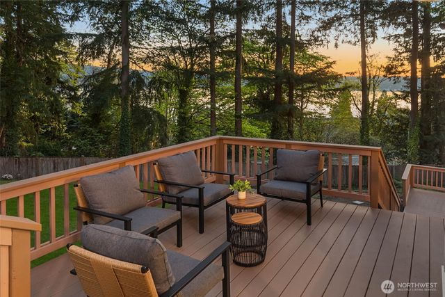 19221 SE 25th Street, Sammamish, WA 98075