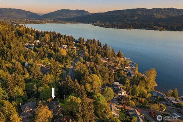 19221 SE 25th Street, Sammamish, WA 98075