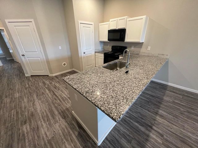 2121 N Ave J, Unit A, Lubbock, TX 79403