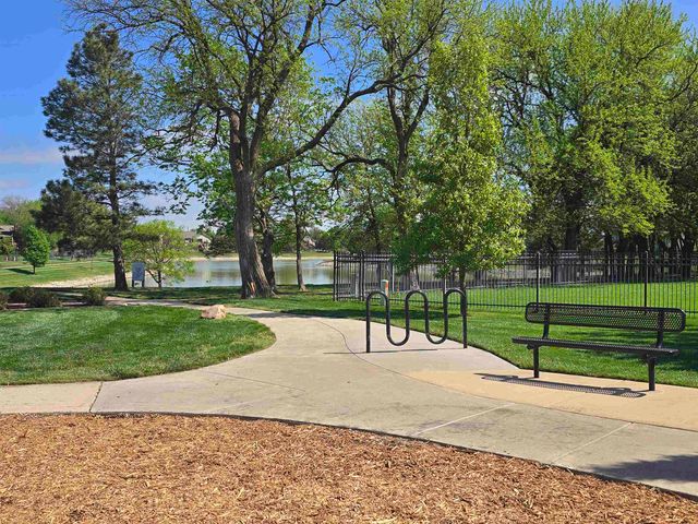 2717 S Westgate, Wichita, KS 67215