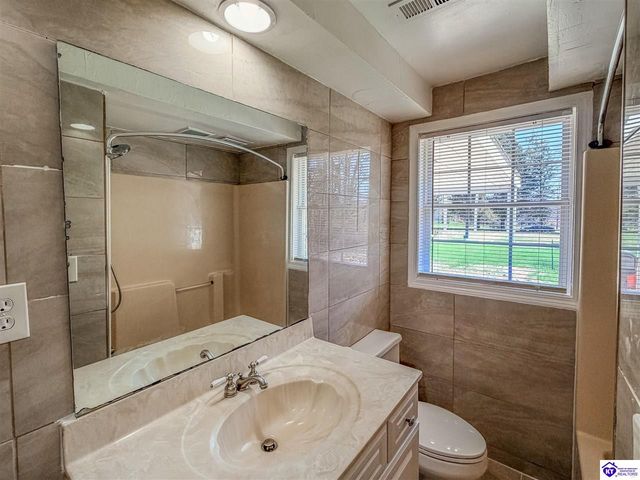 312 Cedar Hill Drive, Elizabethtown, KY 42701