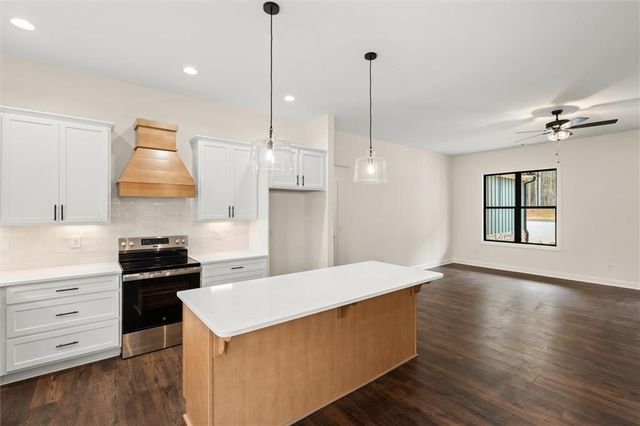 816 Presley Farm Parkway, Rockmart, GA 30153