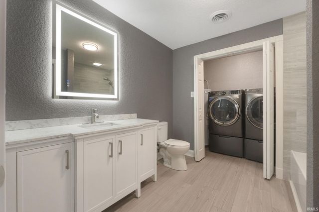 3598 W Huntington Ave 57 Avenue, Columbia City, IN 46725