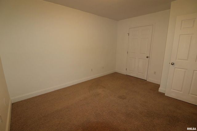 6616 N Queen Frances Lane, Peoria, IL 61615
