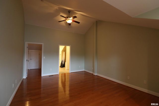 6616 N Queen Frances Lane, Peoria, IL 61615