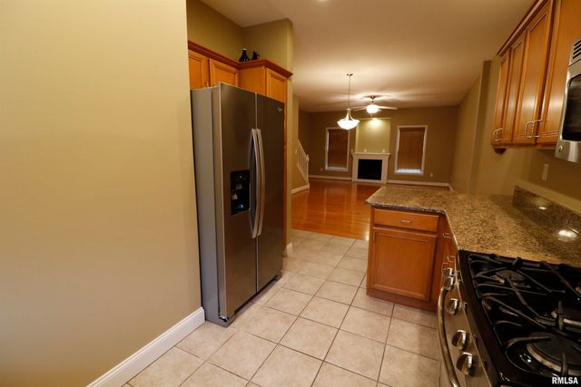 6616 N Queen Frances Lane, Peoria, IL 61615