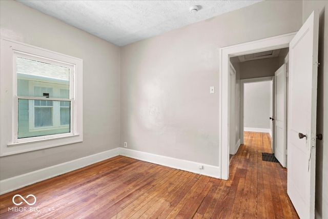 524 N Bradley Avenue, Indianapolis, IN 46201