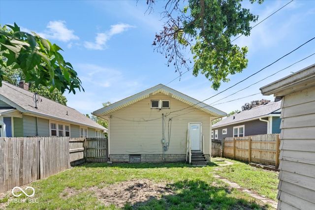 524 N Bradley Avenue, Indianapolis, IN 46201