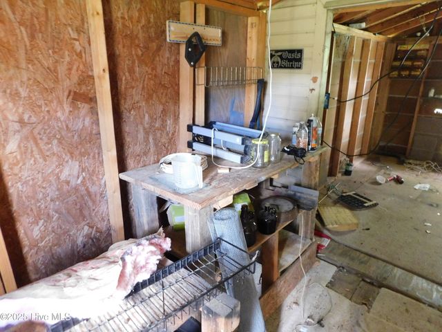 1010 W Scotsdale Road, Laurinburg, NC 28352