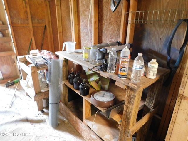 1010 W Scotsdale Road, Laurinburg, NC 28352
