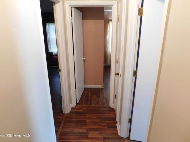 1010 W Scotsdale Road, Laurinburg, NC 28352