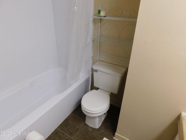 1010 W Scotsdale Road, Laurinburg, NC 28352