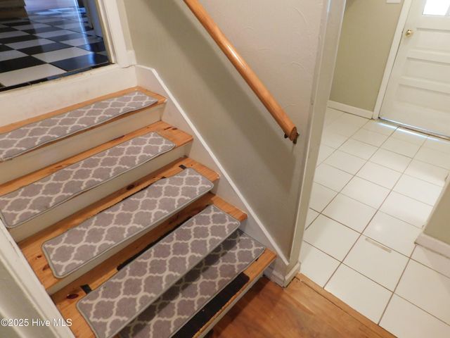 1010 W Scotsdale Road, Laurinburg, NC 28352