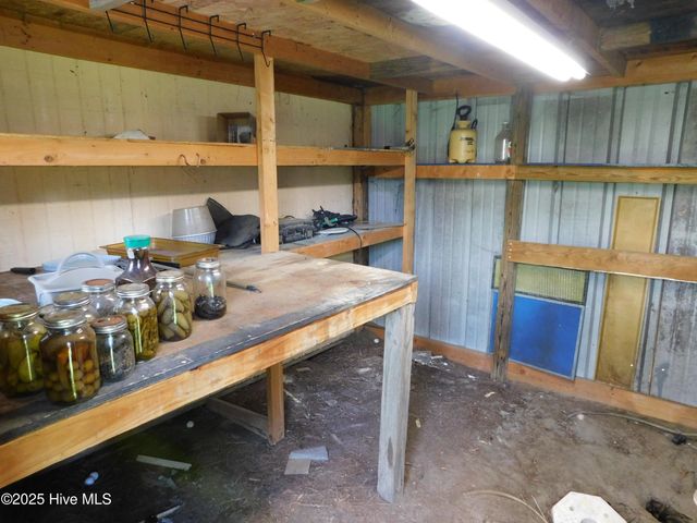 1010 W Scotsdale Road, Laurinburg, NC 28352