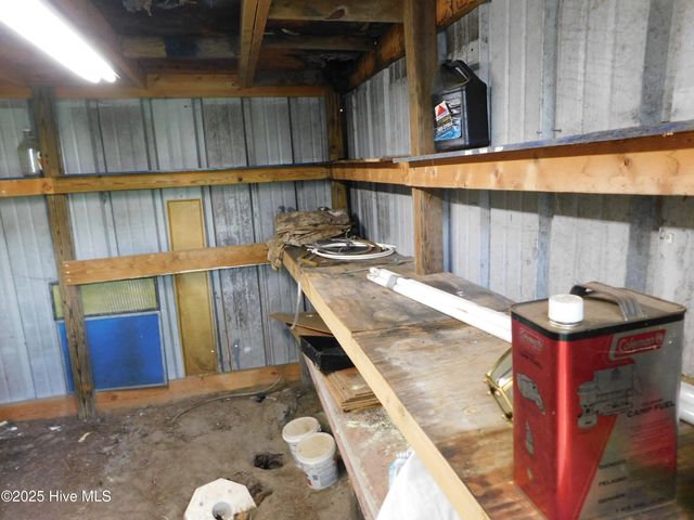 1010 W Scotsdale Road, Laurinburg, NC 28352