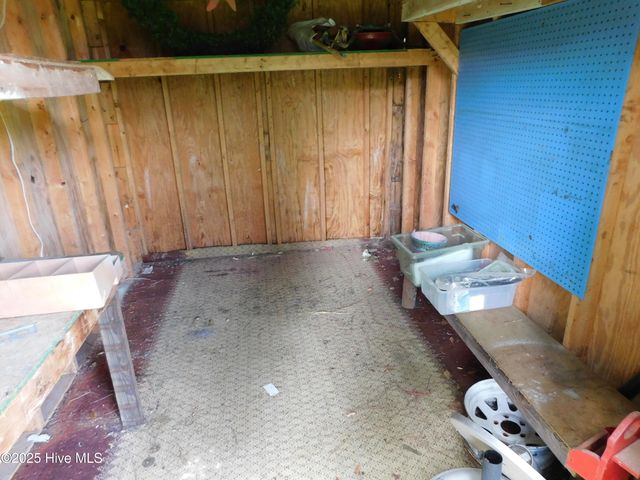 1010 W Scotsdale Road, Laurinburg, NC 28352