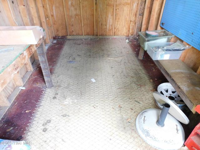 1010 W Scotsdale Road, Laurinburg, NC 28352