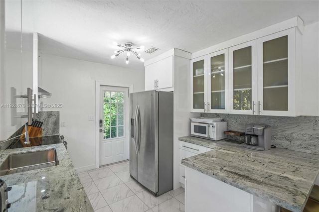 9500 N Miami Ave, Miami Shores, FL 33150