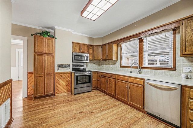 4717 Kernersville Road, Kernersville, NC 27284