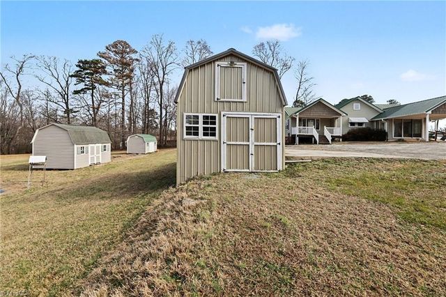 4717 Kernersville Road, Kernersville, NC 27284