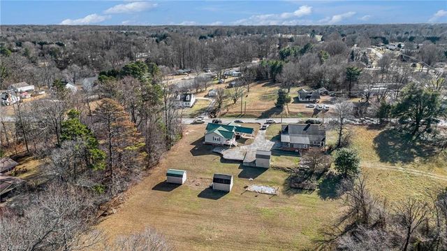 4717 Kernersville Road, Kernersville, NC 27284