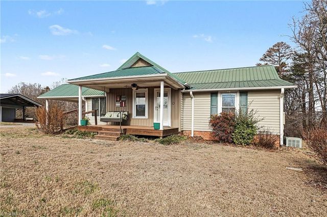 4717 Kernersville Road, Kernersville, NC 27284