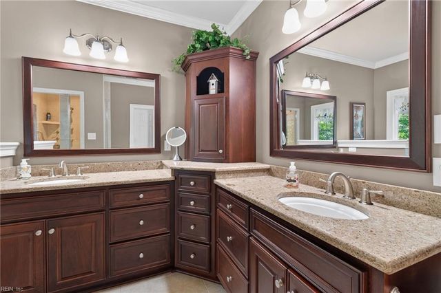 20139 W Magnolia CT, Smithfield, VA 23430