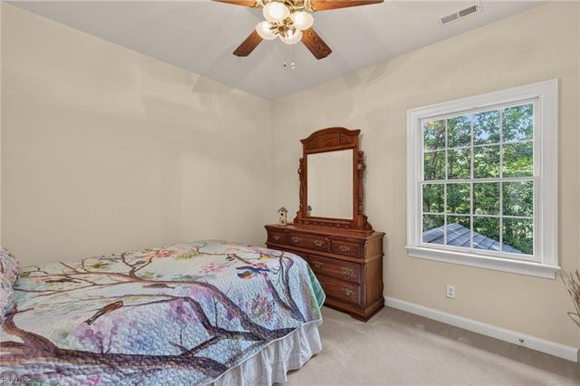 20139 W Magnolia CT, Smithfield, VA 23430