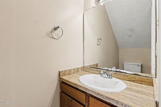 3618 Pine Knoll Drive, Raleigh, NC 27604