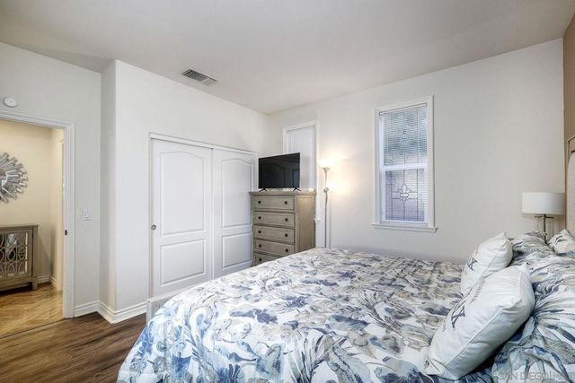 993 Hawthorne Creek Dr, Chula Vista, CA 91914