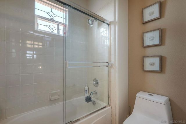 993 Hawthorne Creek Dr, Chula Vista, CA 91914