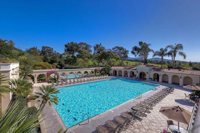 993 Hawthorne Creek Dr, Chula Vista, CA 91914