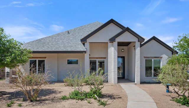 1312 Dover Lane, Wolfforth, TX 79382