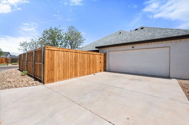 1312 Dover Lane, Wolfforth, TX 79382