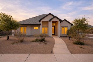 1312 Dover Lane, Wolfforth, TX 79382